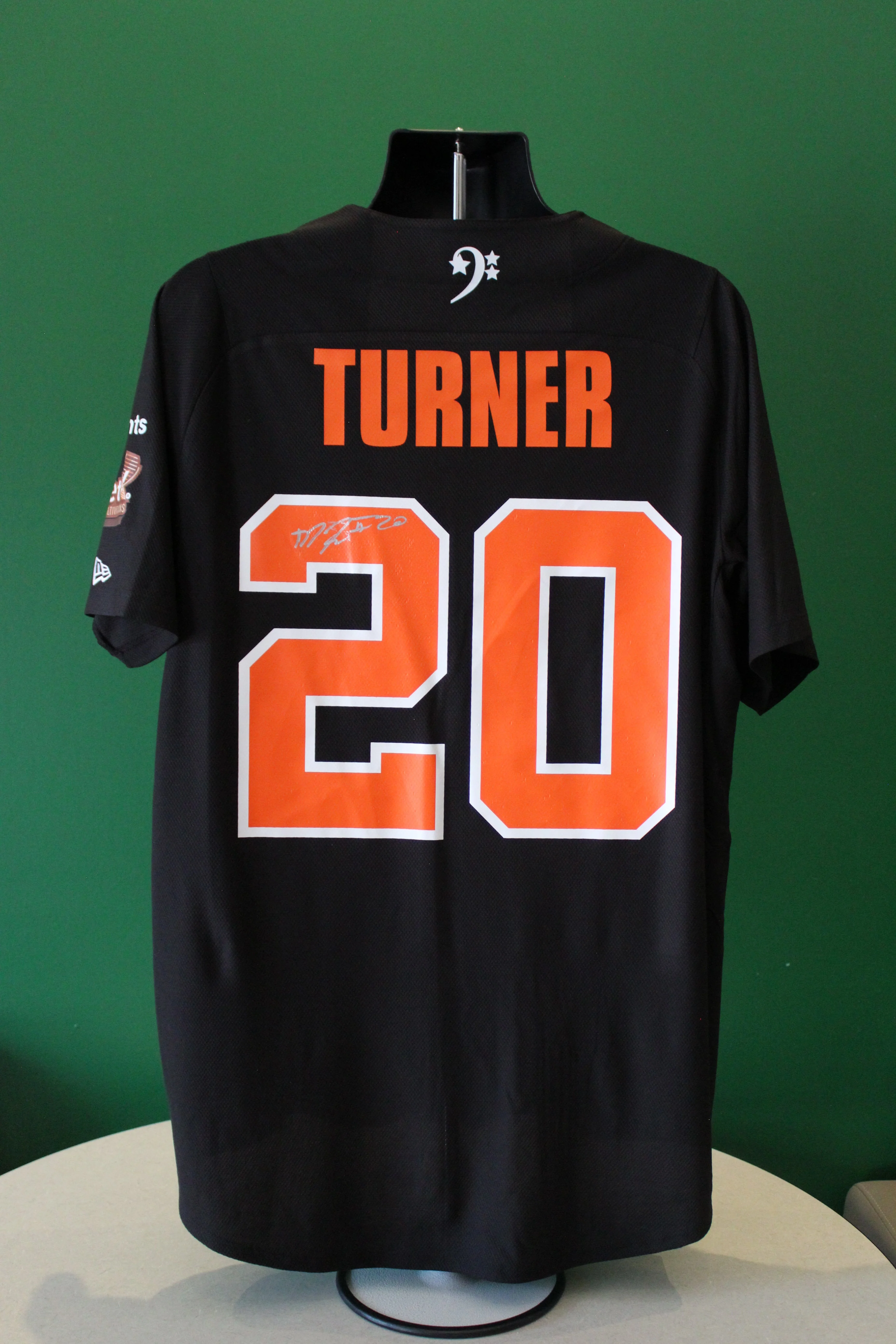 2025 Logan Wilson Celebrity Softball Autographed Jerseys - Image 11