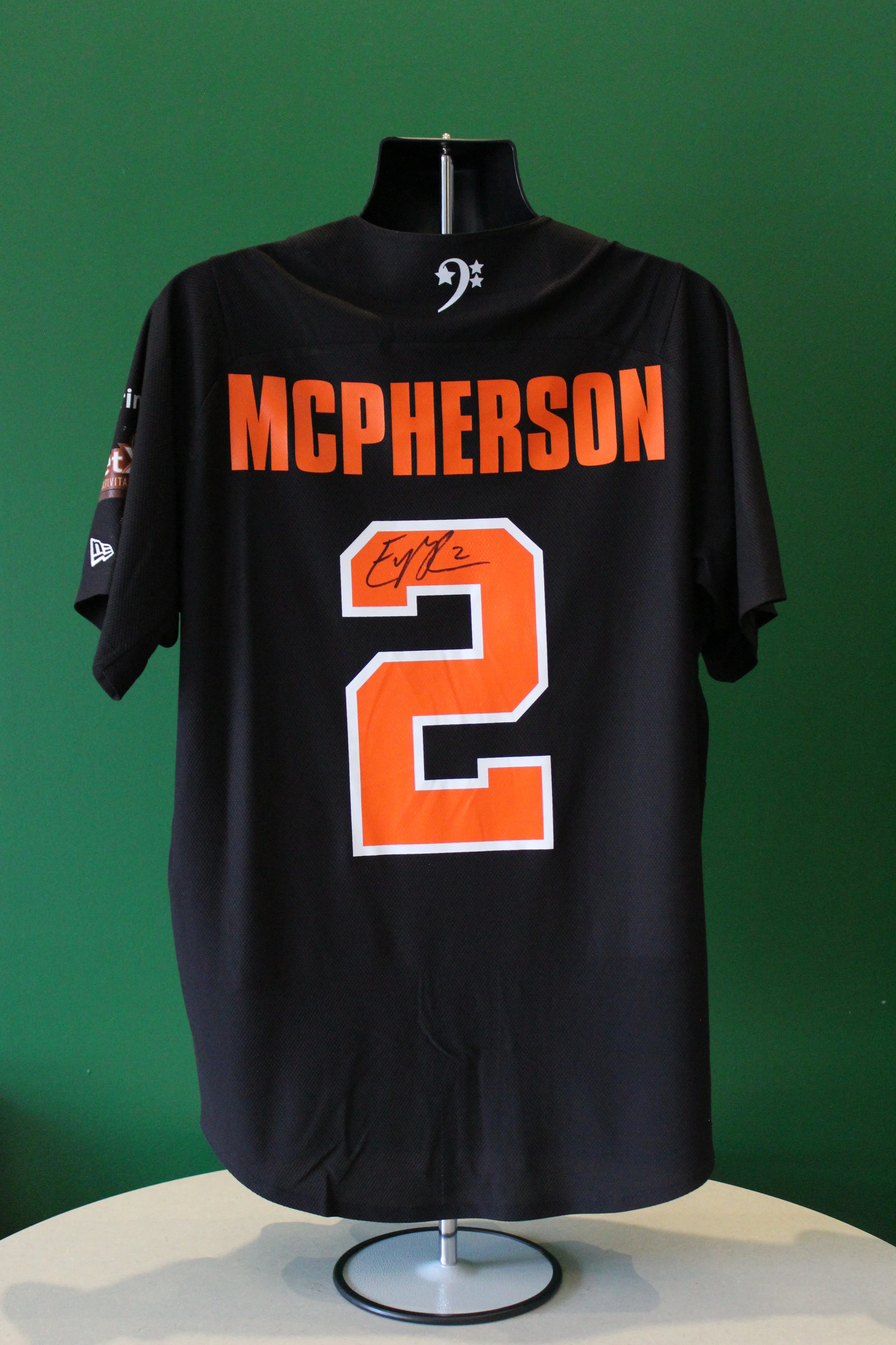2025 Logan Wilson Celebrity Softball Autographed Jerseys - Image 17