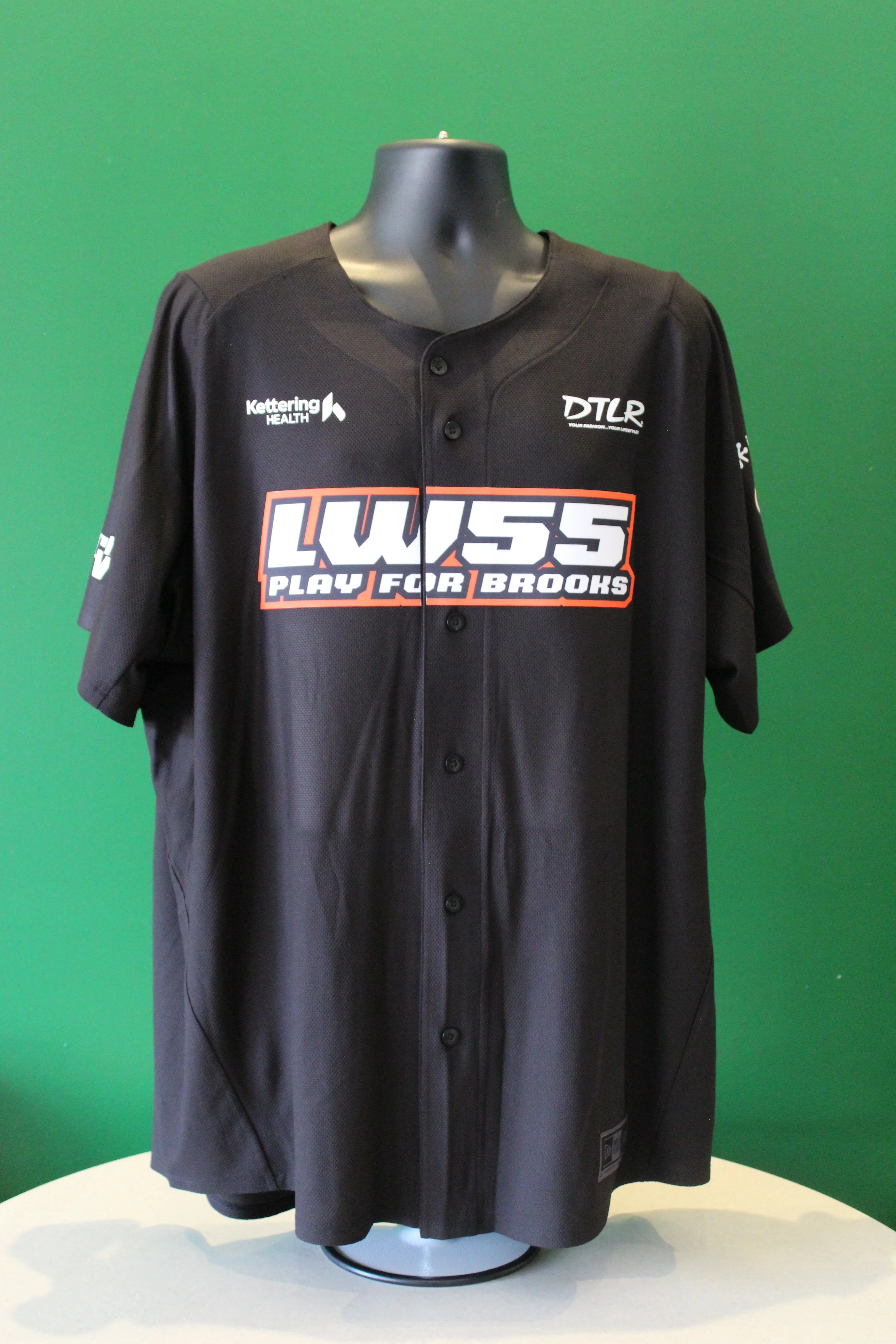 2025 Logan Wilson Celebrity Softball Autographed Jerseys - Image 20
