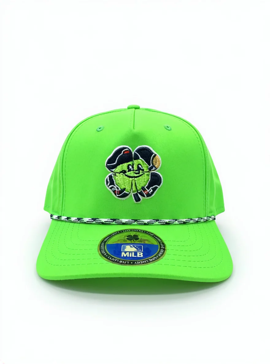 Black Clover Chip Hat