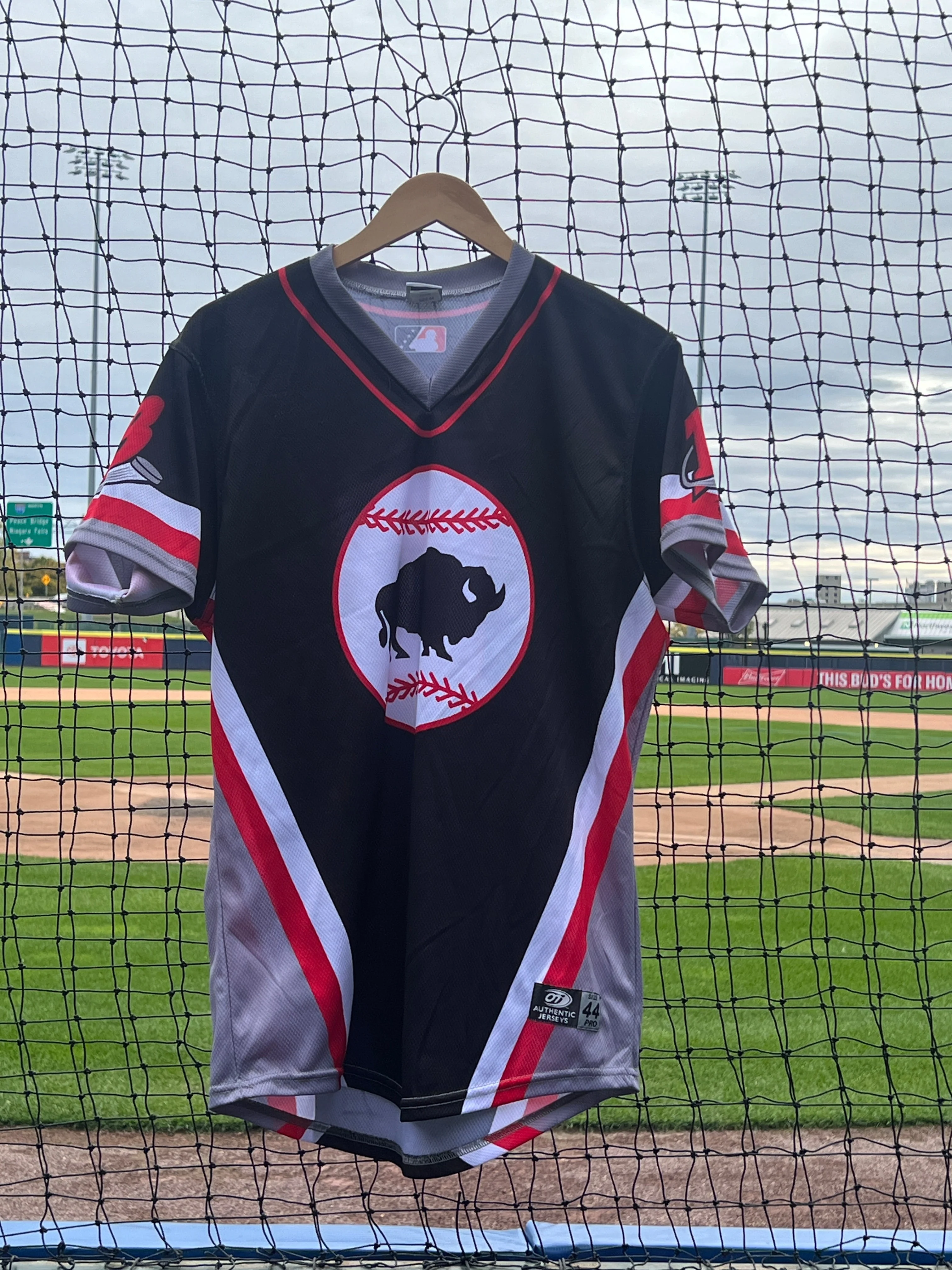 Buffalo Bisons Autographed & Game Worn Sublimated Hockey Black Jersey - Rene Pinto #12 Size 44 - Image 2