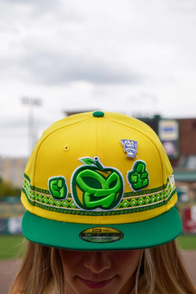Fort Wayne Manzanas Luchadoras 2025 9FIFTY Yellow Snapback Cap - Image 6