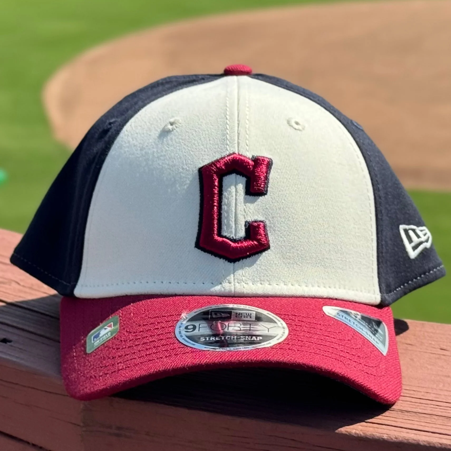 Guardians City Connect New Era 9FORTY Stretch Snap Cap