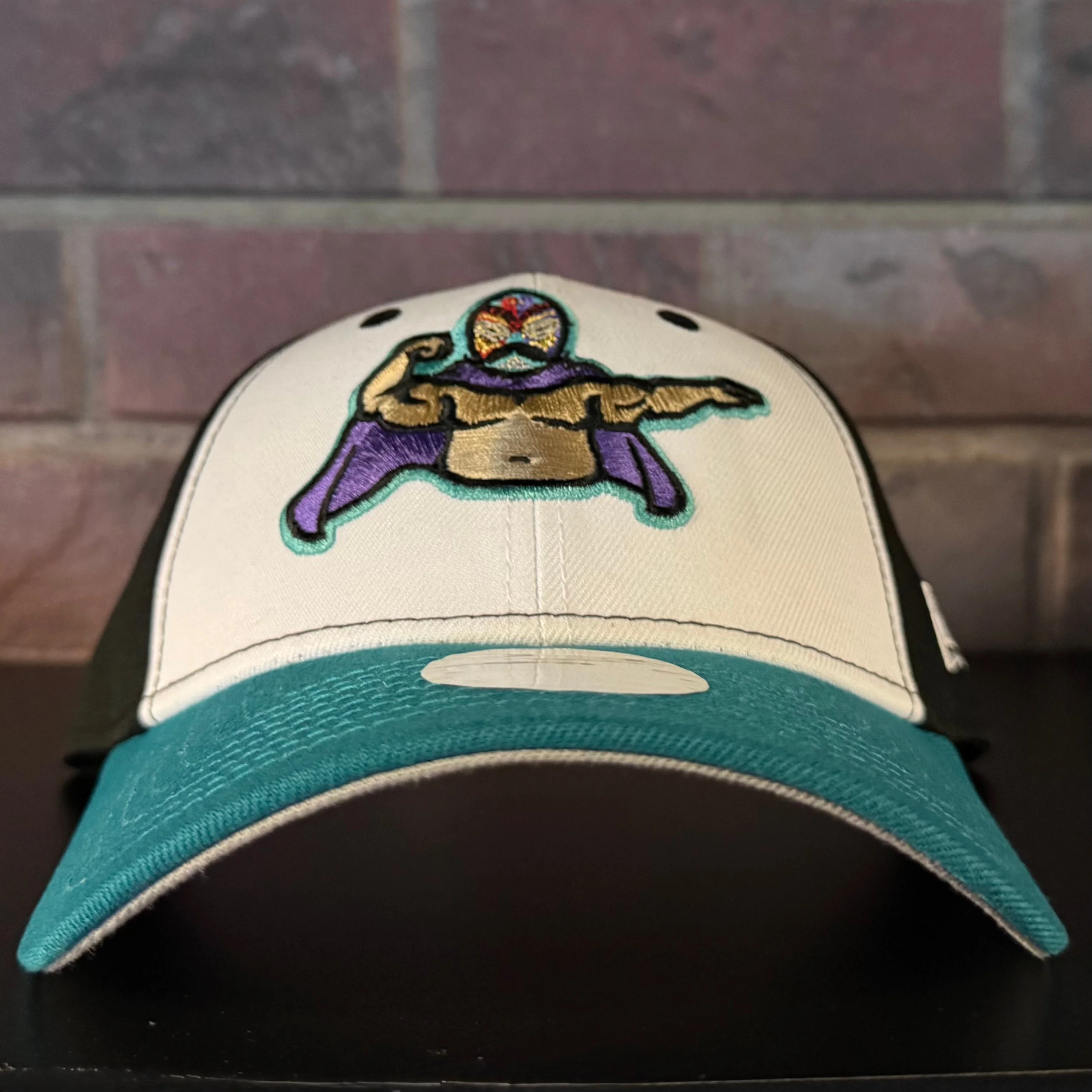 Hill City Howlers New Era Women's Luchadores 9FORTY Black/Teal Cap