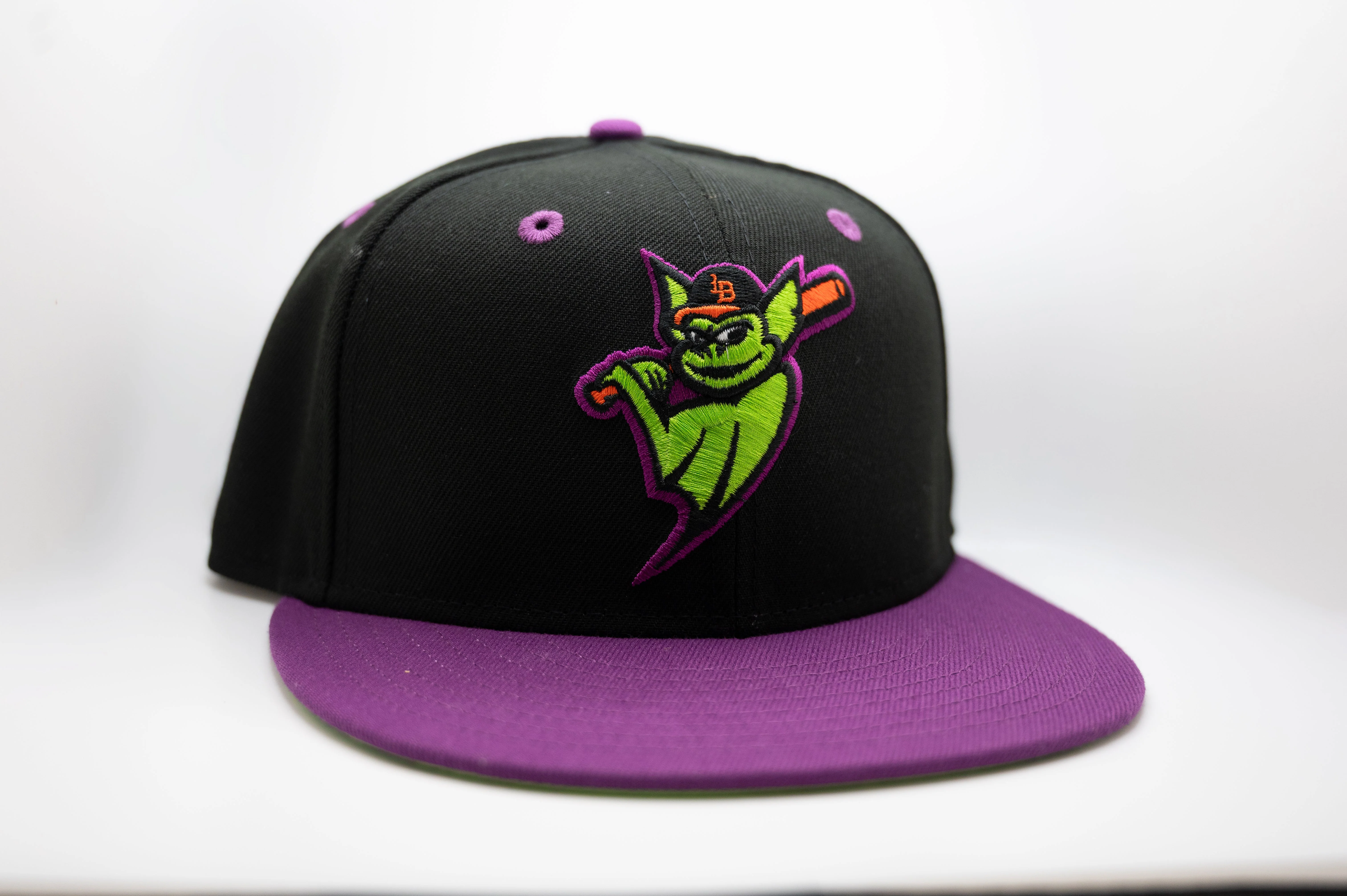 Louisville Bats Horror Hat 59FIFTY Fitted - Image 3