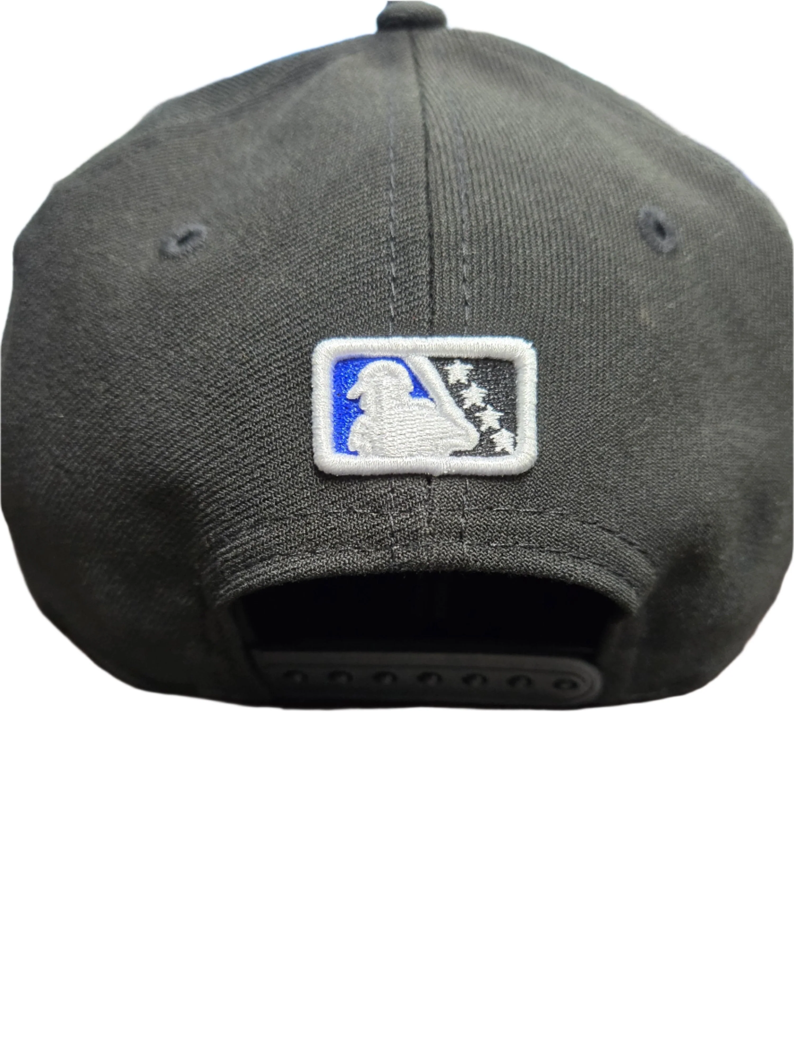 New Era 9Forty Modern Crown Player Replica with Home Logo - Image 2