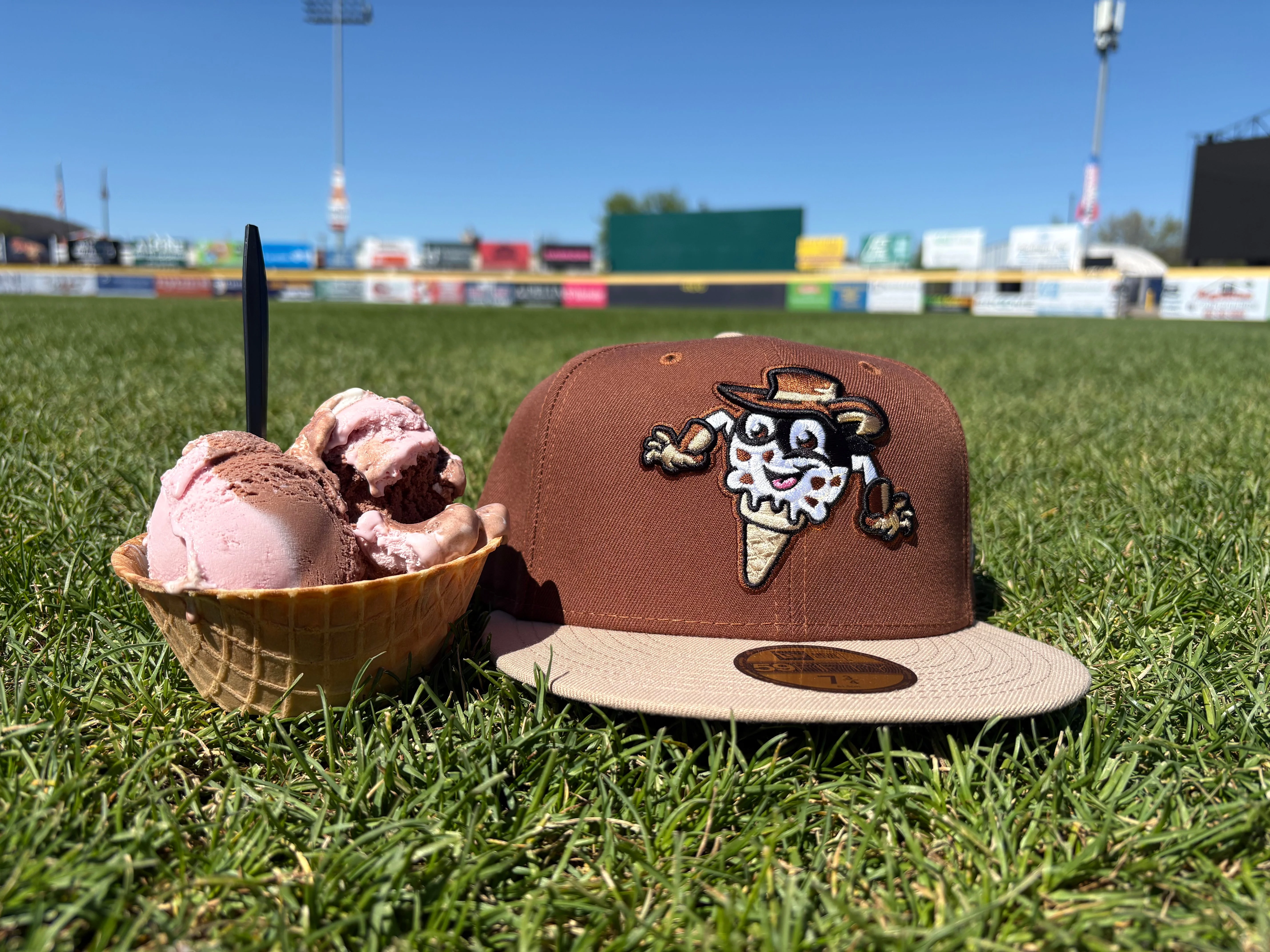 Scoops Scoundrels Chocolate 5950