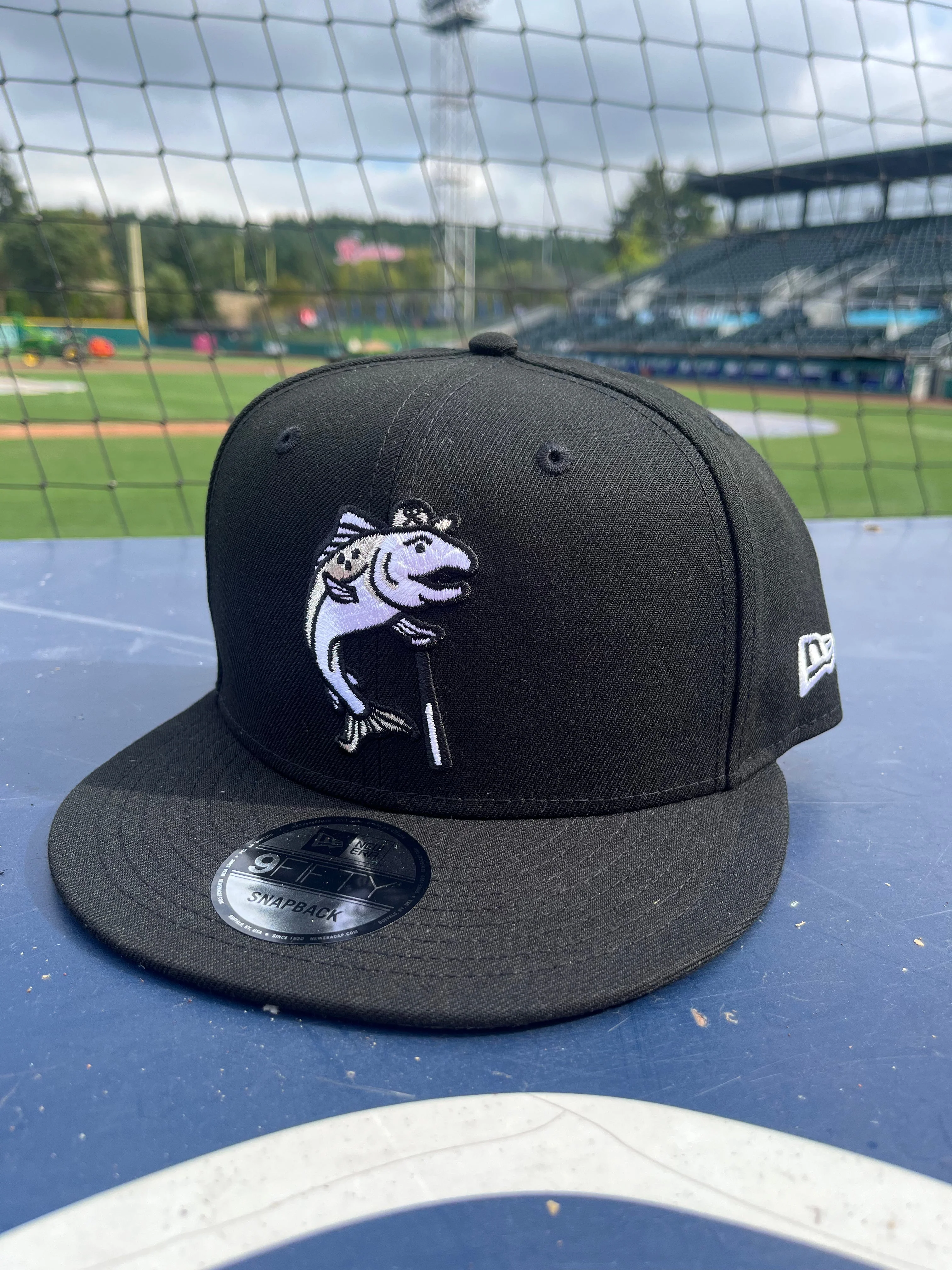 Tacoma Rainiers New Era 9Fifty Black White Sam Snapback Cap - Image 4