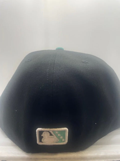Wisconsin Supper Clubbers Grasshopper 59fifty On-Field Fitted Cap - Image 3